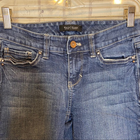 White House Black Market acid wash crop jeans Sz 2 - Picture 3 of 9